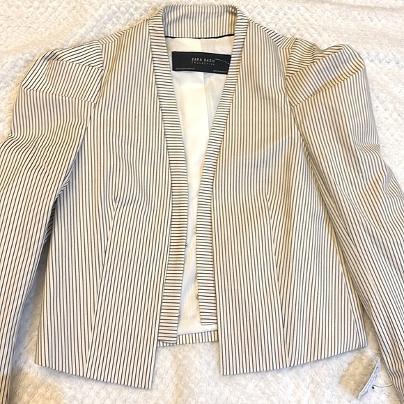 Zara Basic Collection size XS - Picture 2 of 6